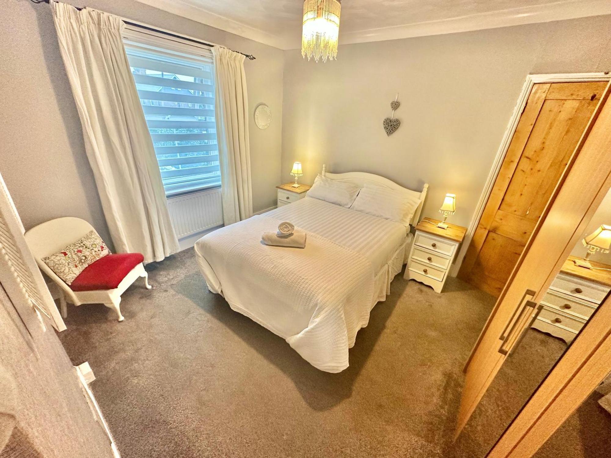 Garden Cottage - 3 Bedroom Close To Town And Beach Bournemouth Exterior foto